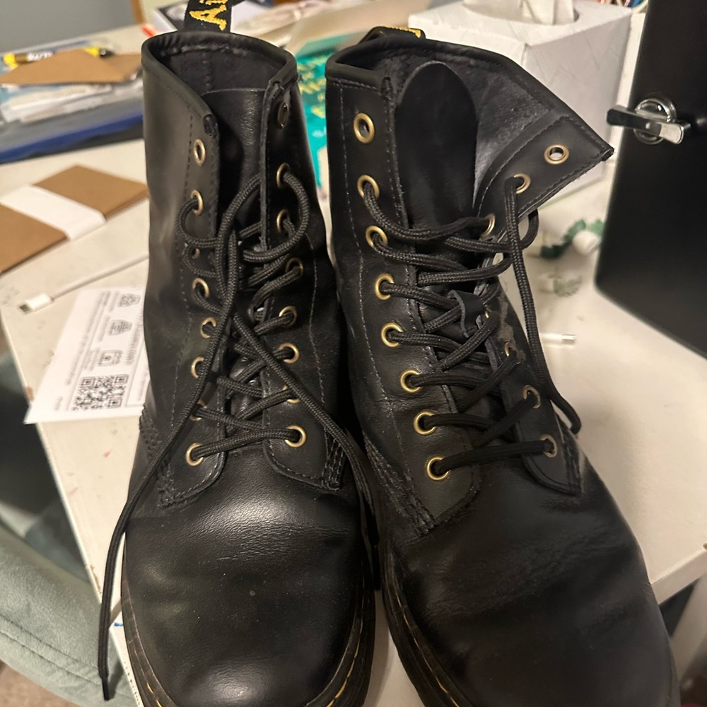Dr. Martens